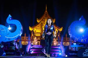 BIB: 1500, 59852
                            <button type="button" onclick="openModal(22656950)" class="btn btn-primary btn-sm float-right btn-popup" data-toggle="modal" data-target=".modal-high-quality">
                        <i class="fas fa-shopping-cart"></i> Add to Cart
                    </button>
                                            <button type="button" onclick="isThisMe(22656950, true)" class="btn btn-success btn-sm float-right btn-popup btn-isme hidden" data-toggle="tooltip" data-placement="bottom" title="นี่คือรูปของคุณใช่ไหม คลิกที่นี่เพื่อเอาเข้าอัลบั้ม">
                        <i class="fas fa-plus"></i> Add to album
                    </button>
                    <button type="button" onclick="isThisMe(22656950, false)" class="btn btn-warning btn-sm float-right btn-popup btn-isnotme hidden">
                        <i class="fas fa-ban"></i> Remove from album
                    </button>